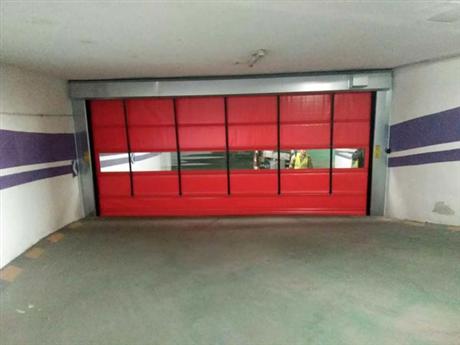 快速提升卷帘门